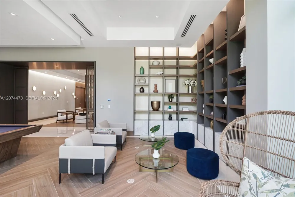 515 Valencia Ave #601 Coral Gables, FL 33134