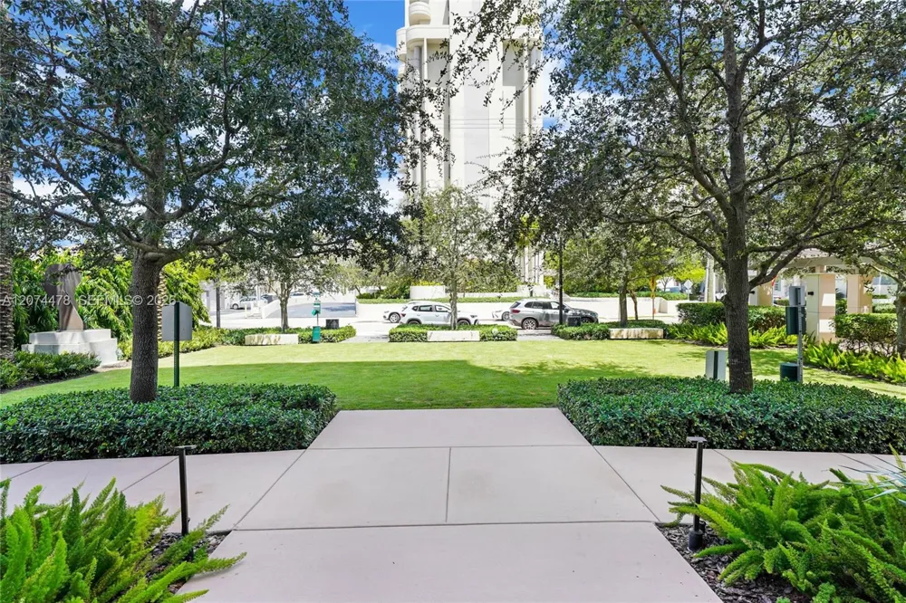 515 Valencia Ave #601 Coral Gables, FL 33134