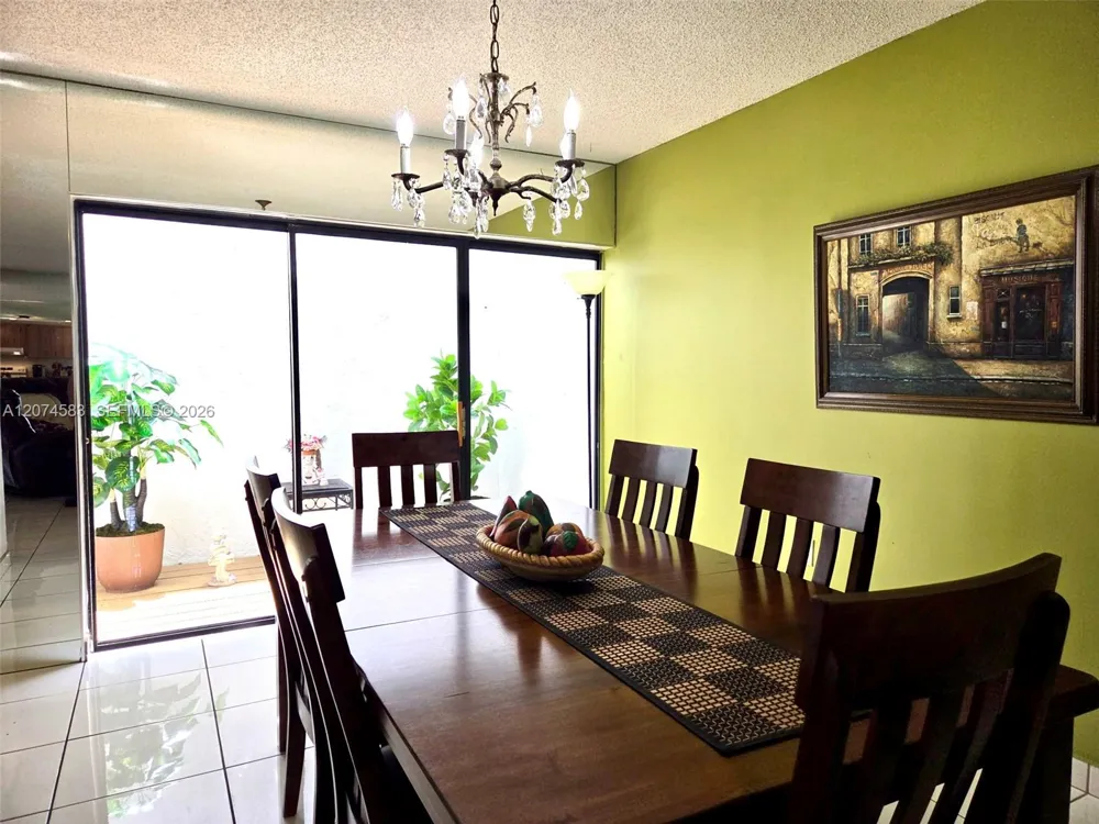 6745 NW 169th St #14F Hialeah, FL 33015