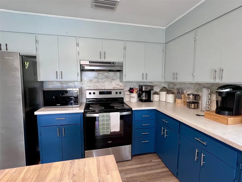 8142 LITTLE GASPARILLA ISLAND Placida, FL 33946