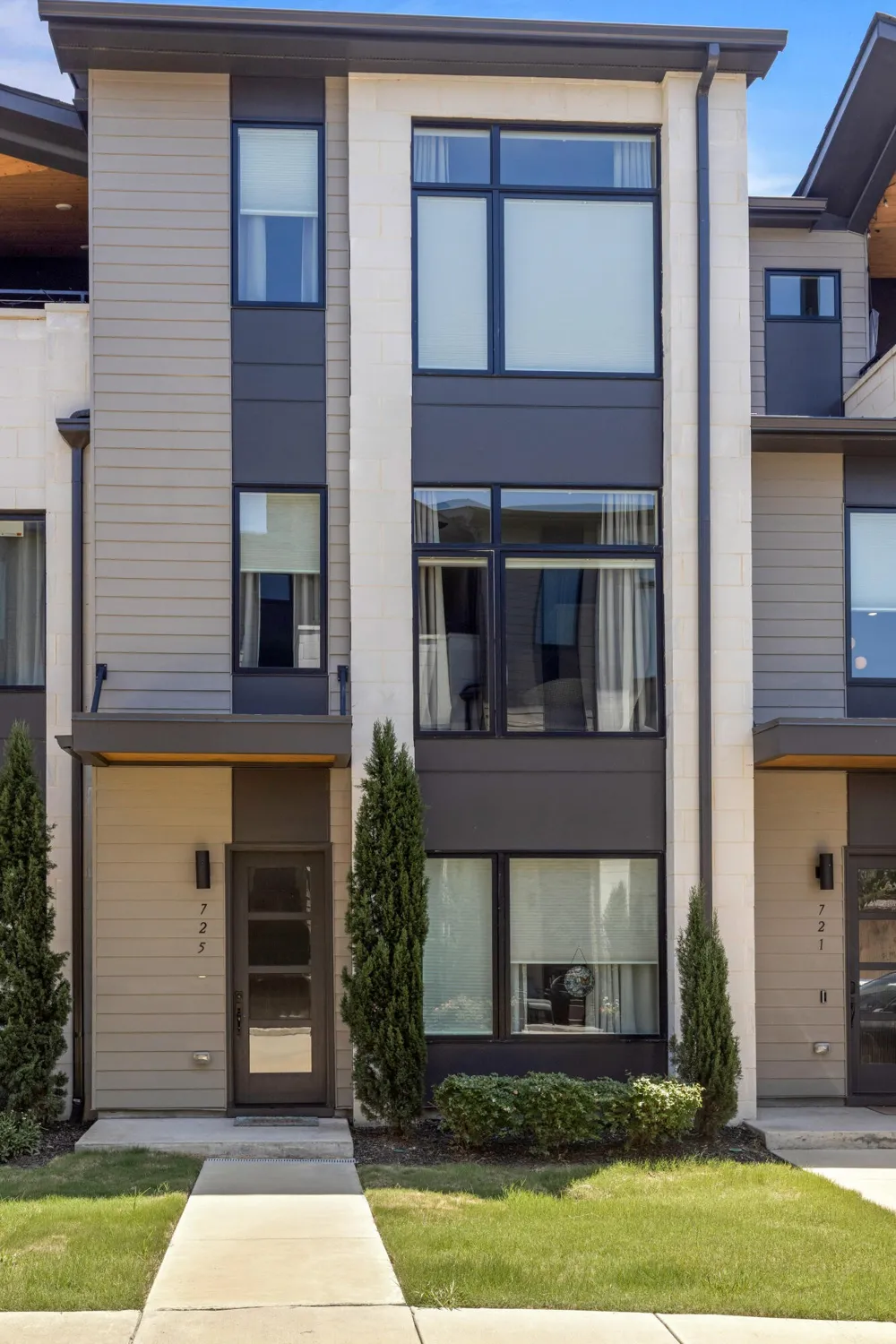 725 Burnside Place #33 Chattanooga, TN 37408