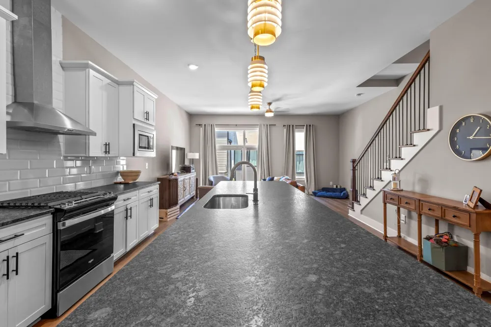 725 Burnside Place #33 Chattanooga, TN 37408