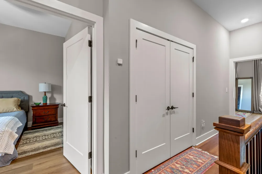725 Burnside Place #33 Chattanooga, TN 37408