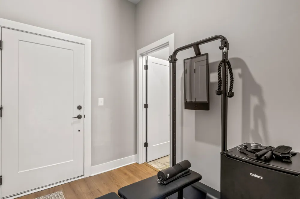 725 Burnside Place #33 Chattanooga, TN 37408