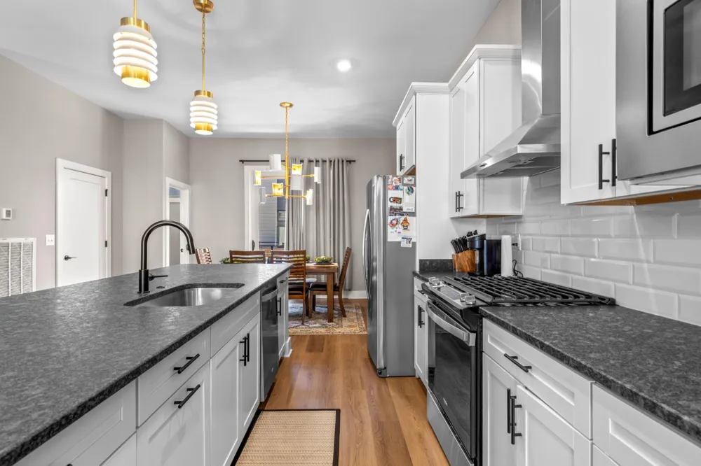 725 Burnside Place #33 Chattanooga, TN 37408