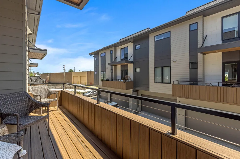 725 Burnside Place #33 Chattanooga, TN 37408