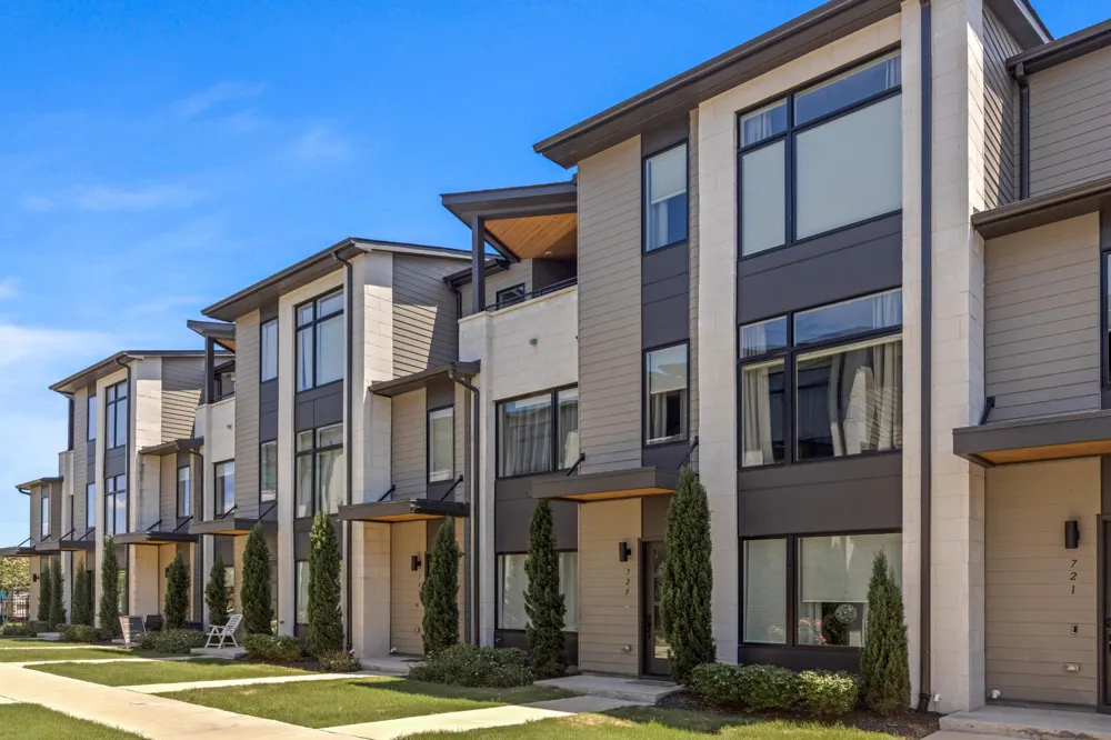725 Burnside Place #33 Chattanooga, TN 37408
