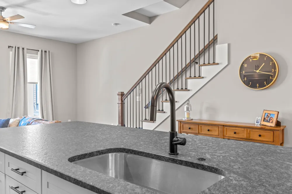 725 Burnside Place #33 Chattanooga, TN 37408