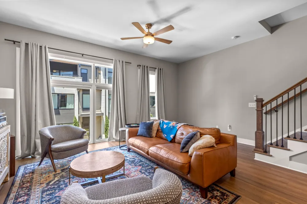 725 Burnside Place #33 Chattanooga, TN 37408