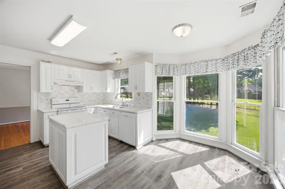 3110 Ivy Creek Road Gastonia, NC 28056