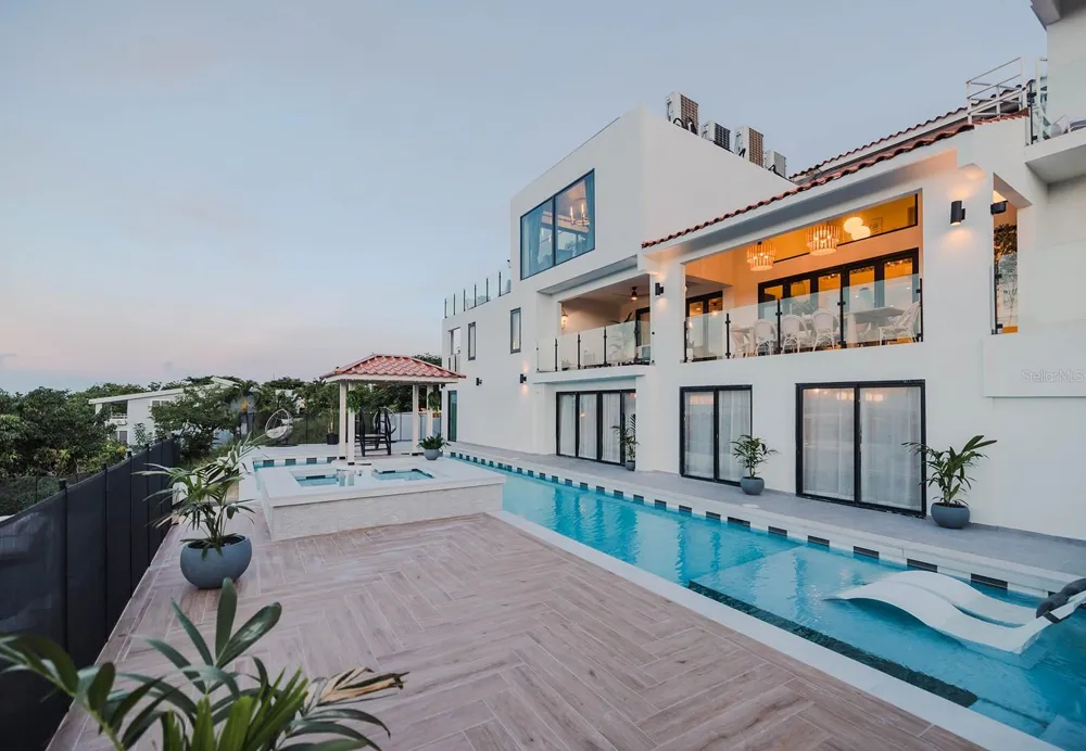 13-14 PORT ROAD Humacao, PR 00791