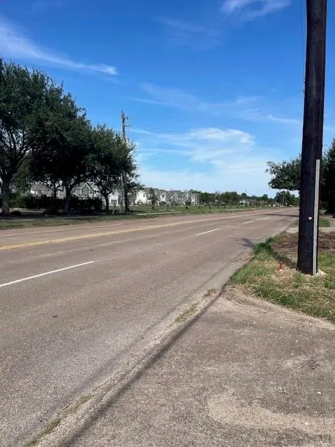 408 Vista Road Pasadena, TX 77504