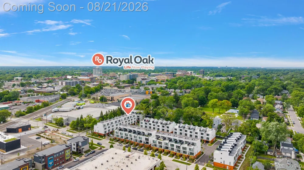 533 E Harrison Avenue #9 Royal Oak City, MI 48067