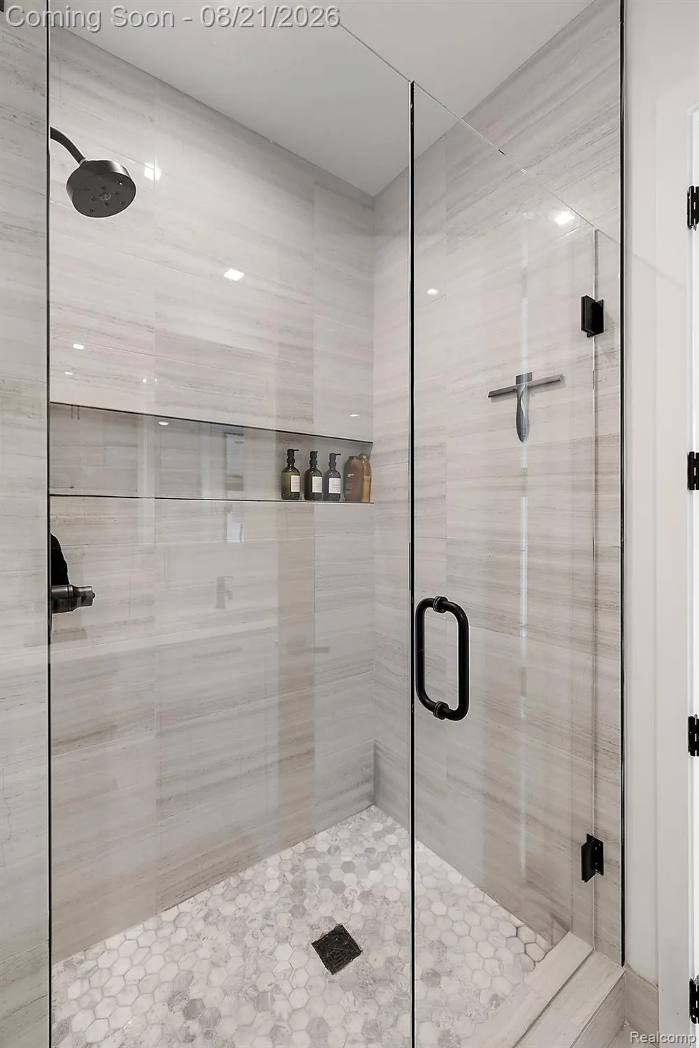 533 E Harrison Avenue #9 Royal Oak City, MI 48067