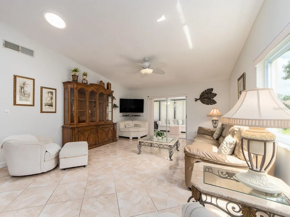 3253 MCMATH DRIVE Palm Harbor, FL 34684