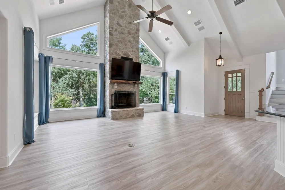 107 Memorial Street Gordonville, TX 76245