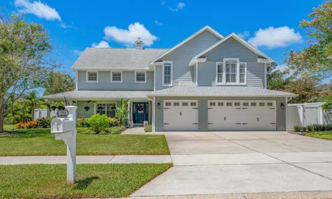 1924 DUNLOE CIRCLE