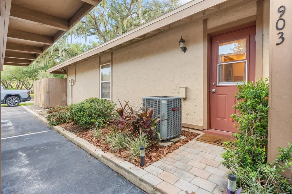 903 BUCK COURT Brandon, FL 33511