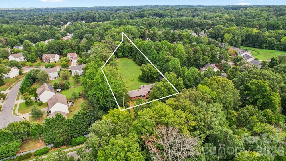 2305 Williams Road Matthews, NC 28105