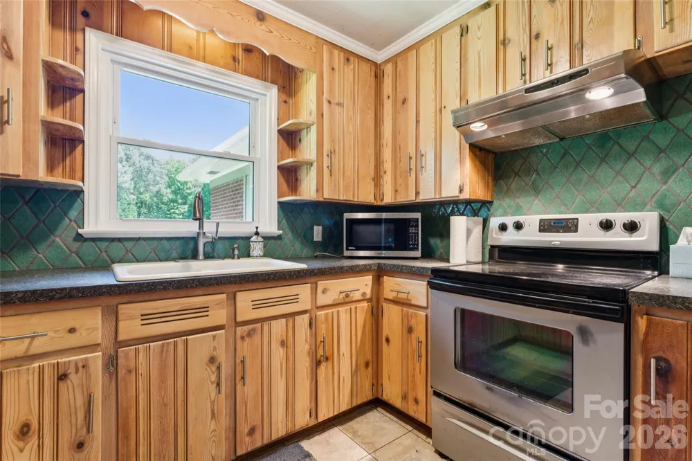 2305 Williams Road Matthews, NC 28105