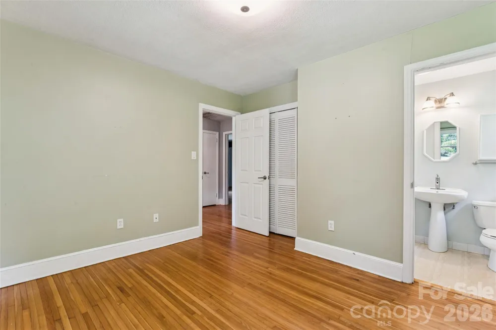 2305 Williams Road Matthews, NC 28105