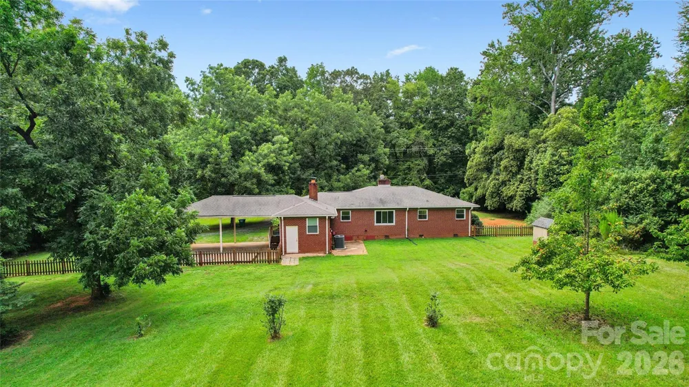 2305 Williams Road Matthews, NC 28105