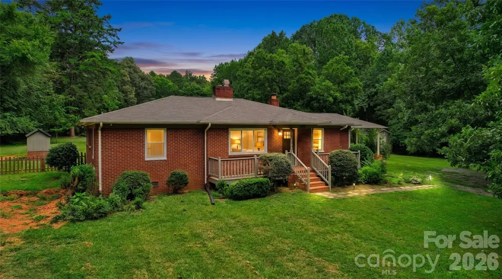 2305 Williams Road Matthews, NC 28105
