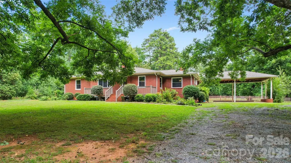 2305 Williams Road Matthews, NC 28105
