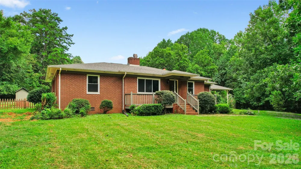 2305 Williams Road Matthews, NC 28105