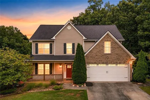 707 Bedford Trace