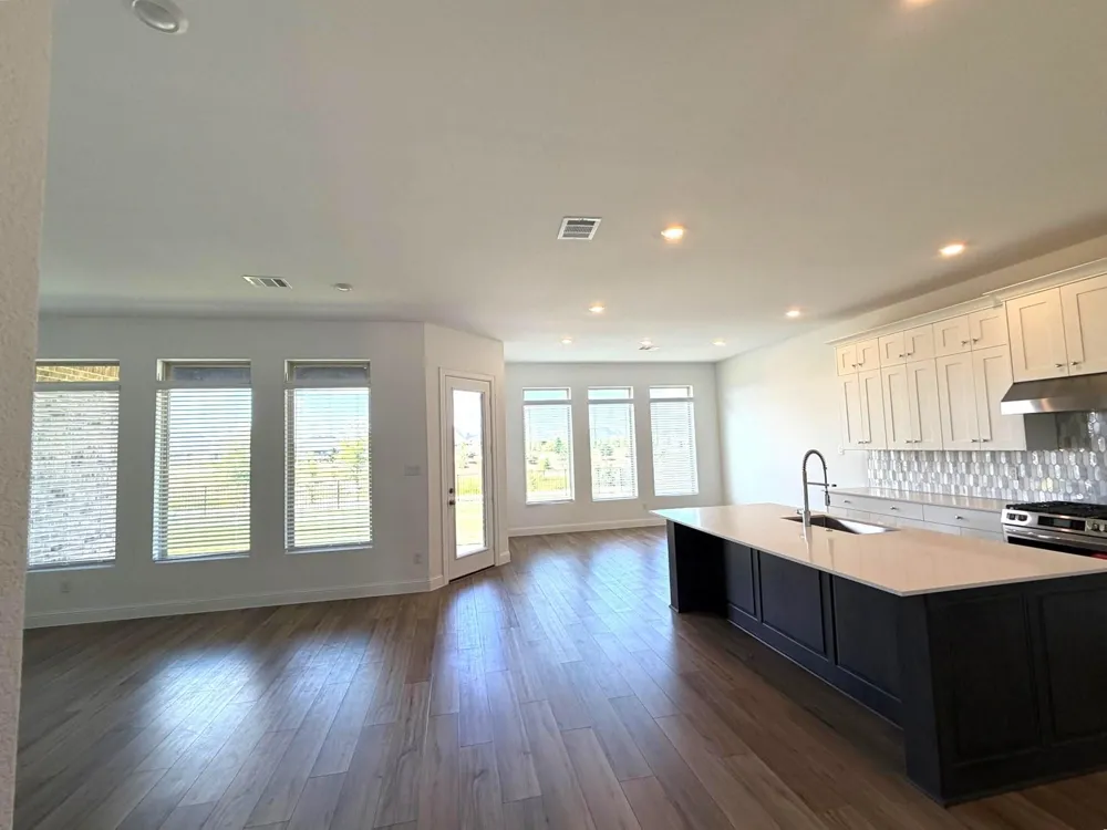31303 Granary Hollow Drive Fulshear, TX 77441