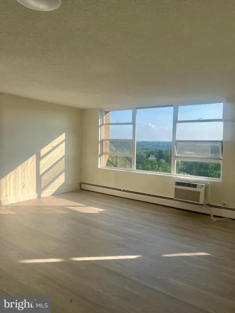 1030 E LANCASTER AVENUE #1019