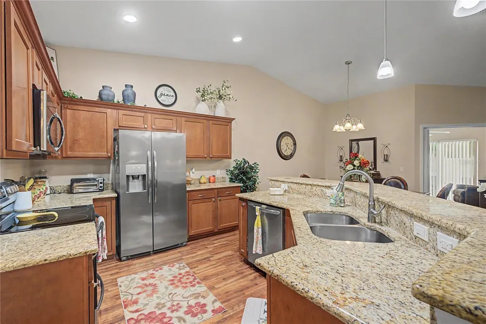 6783 BASSWOOD CIRCLE Zephyrhills, FL 33542