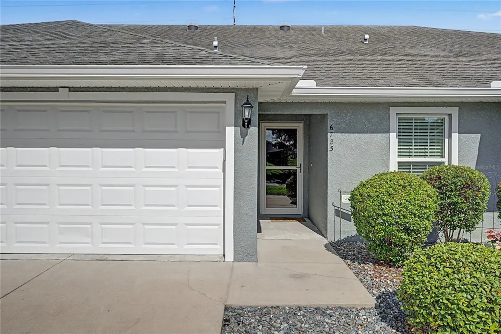 6783 BASSWOOD CIRCLE Zephyrhills, FL 33542