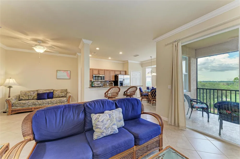 8403 GRAND ESTUARY TRAIL #405 Bradenton, FL 34212