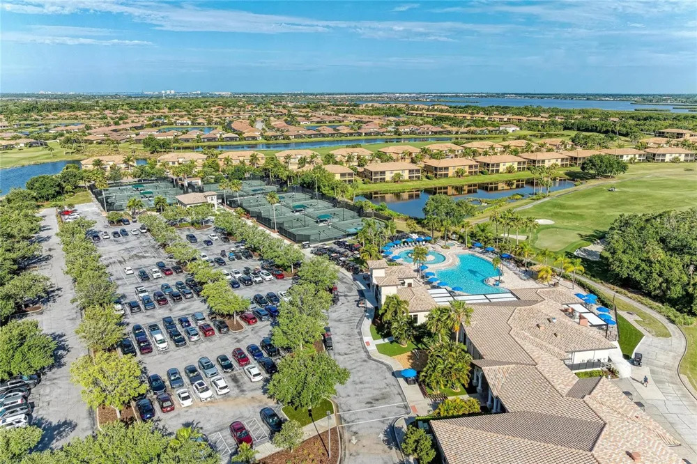 8403 GRAND ESTUARY TRAIL #405 Bradenton, FL 34212