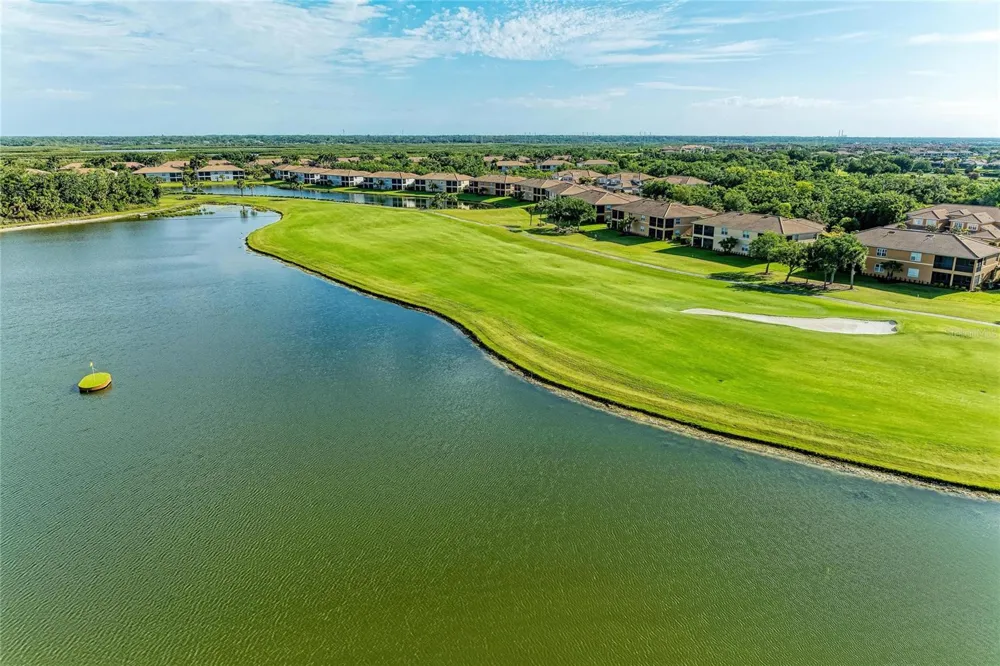 8403 GRAND ESTUARY TRAIL #405 Bradenton, FL 34212
