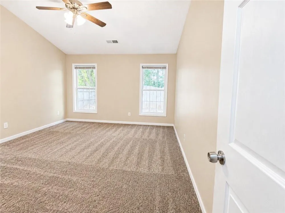 3418 Washington Cmns Kennesaw, GA 30144