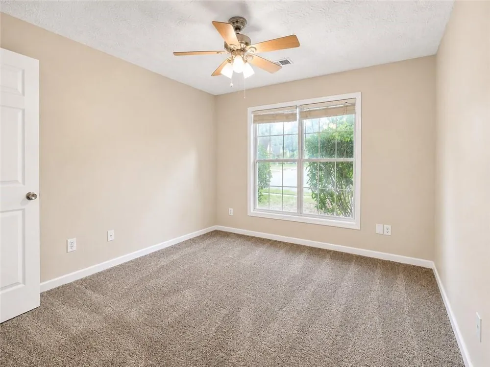 3418 Washington Cmns Kennesaw, GA 30144