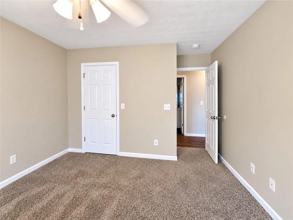 3418 Washington Cmns Kennesaw, GA 30144