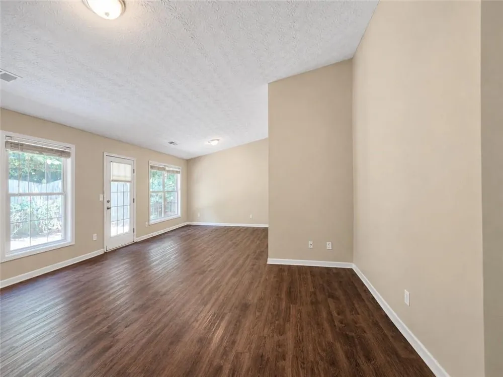3418 Washington Cmns Kennesaw, GA 30144