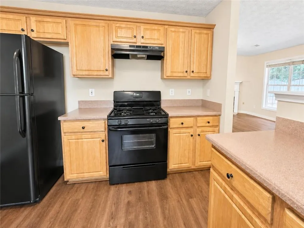 3418 Washington Cmns Kennesaw, GA 30144