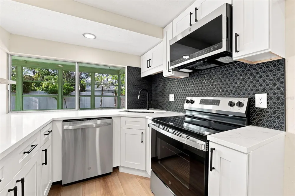 3128 HARVARDSTON LOOP Holiday, FL 34691
