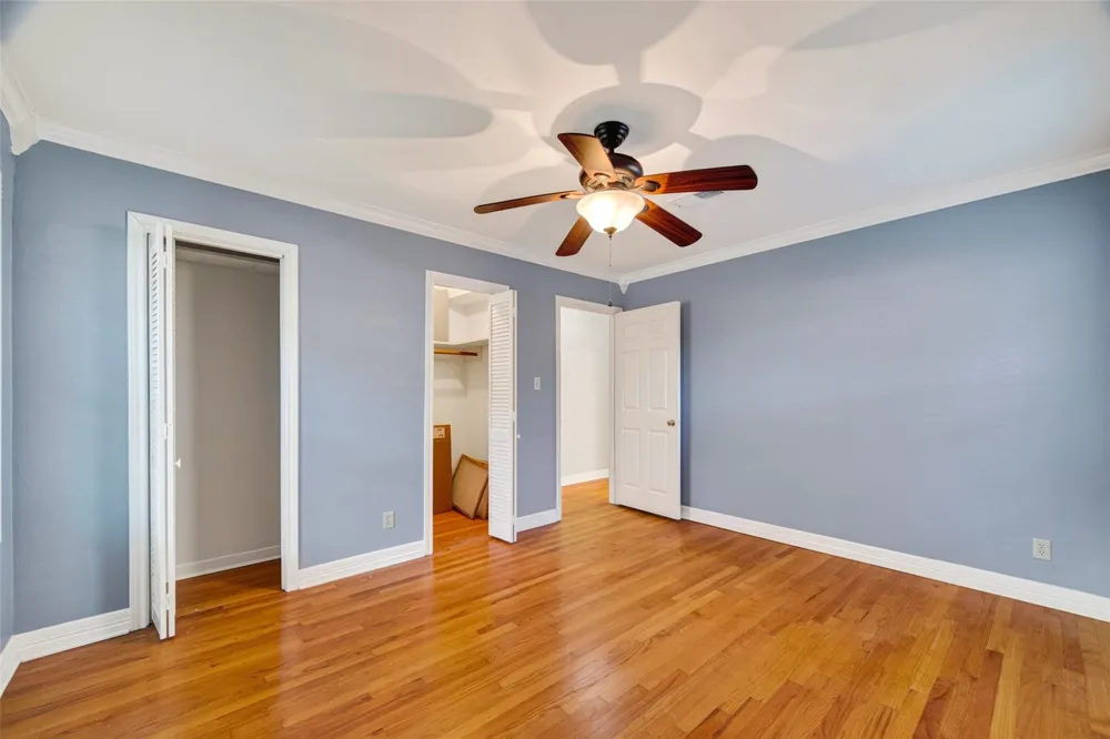 5411 Spellman Road Houston, TX 77096