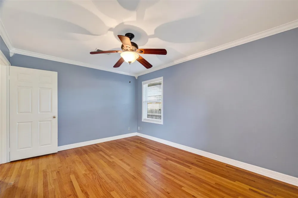 5411 Spellman Road Houston, TX 77096