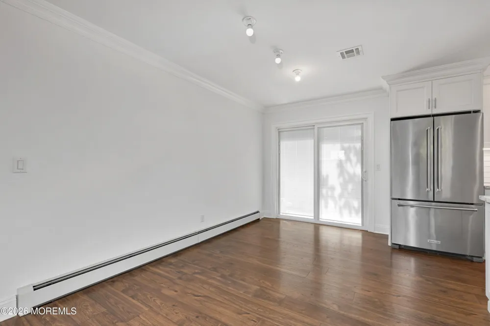 11 Leighton Avenue Red Bank, NJ 07701
