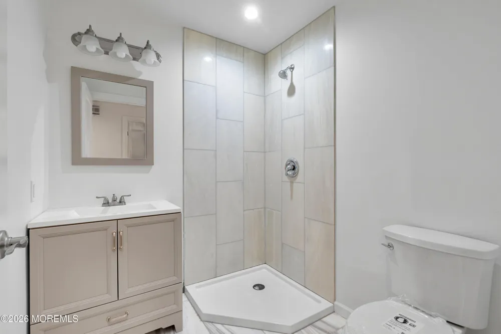 11 Leighton Avenue Red Bank, NJ 07701