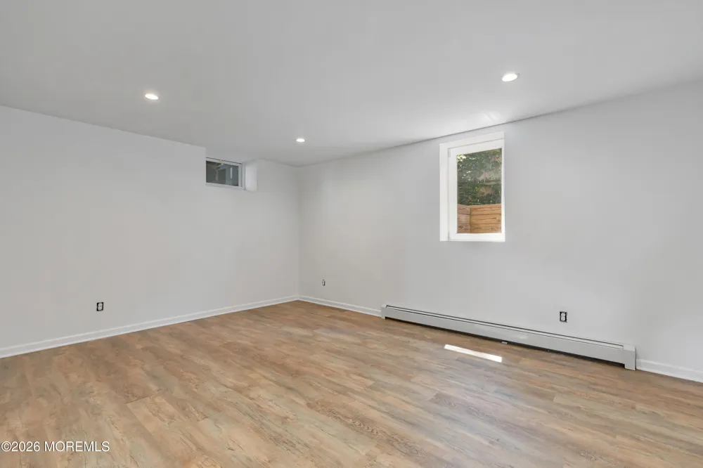 11 Leighton Avenue Red Bank, NJ 07701