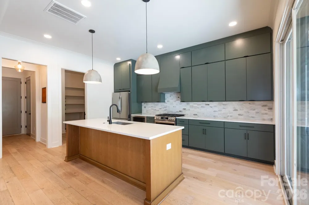 1602 Herrin Avenue Charlotte, NC 28205