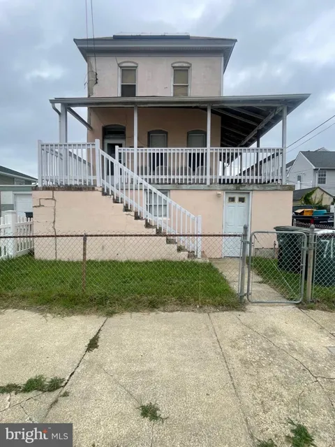 1909 MAGELLAN AVENUE